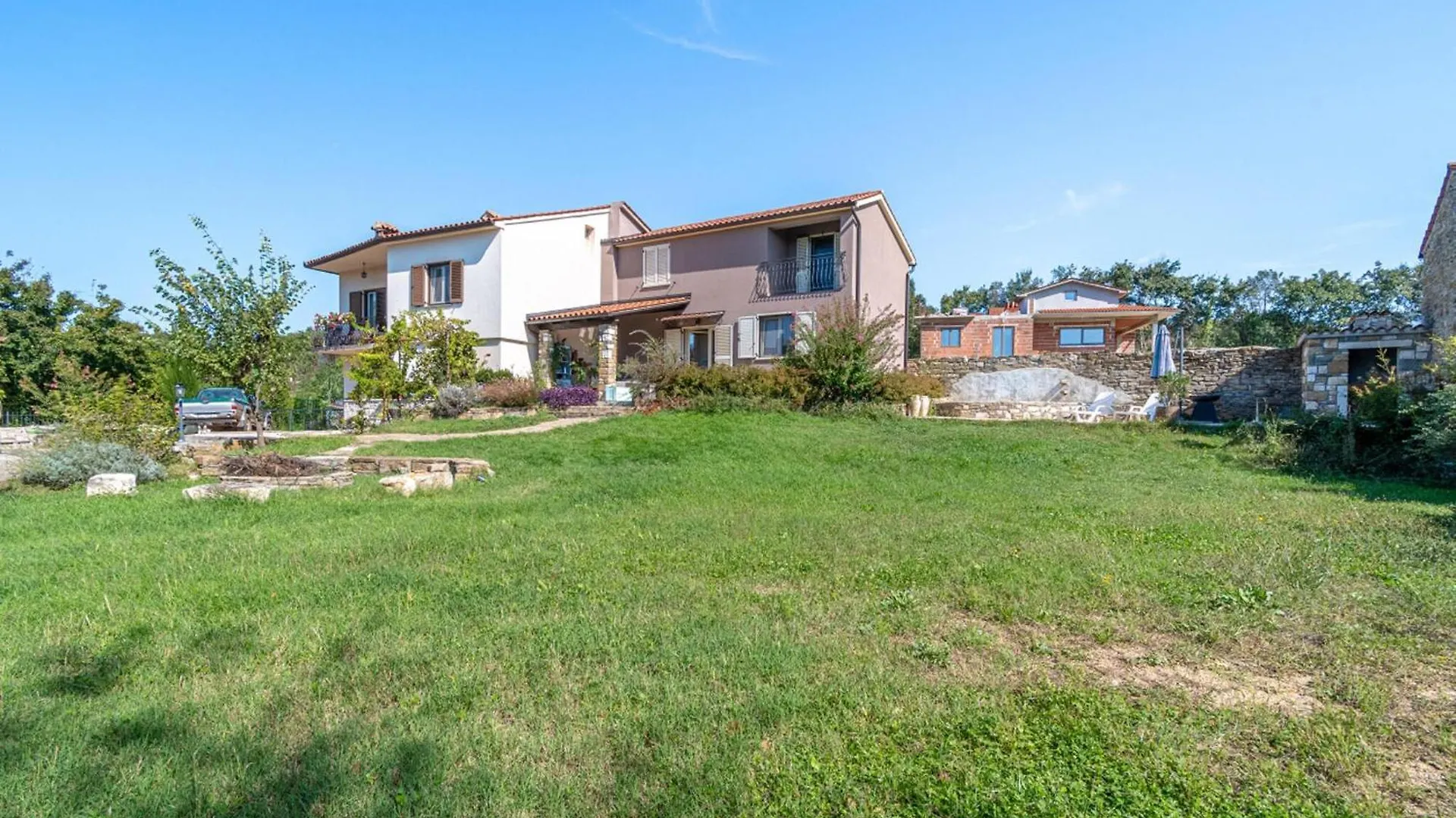 Lovely Home In Krsan With Kitchen